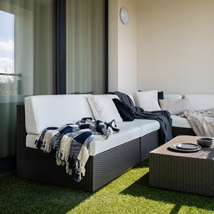 Kunstgras op het Balkon