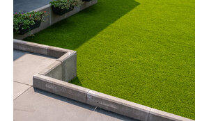 Kunstgras in de openbare ruimte