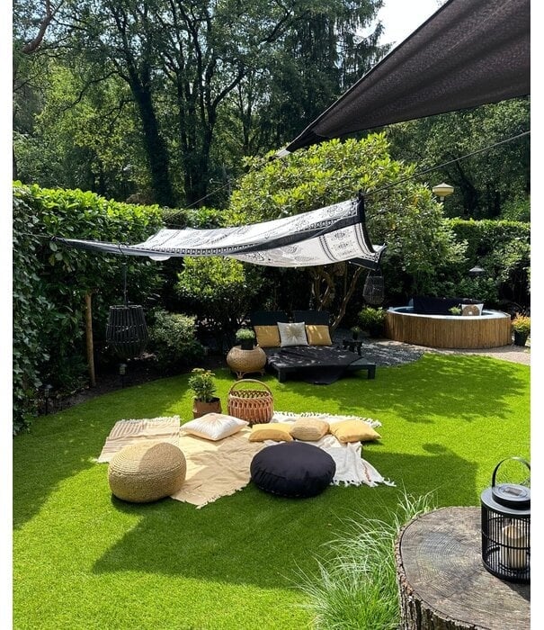 Lang kunstgras: volle uitstraling en natuurlijke look 