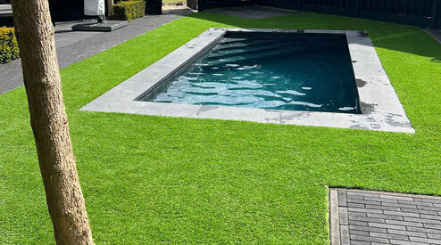 Kunstgras zomerklaar maken 