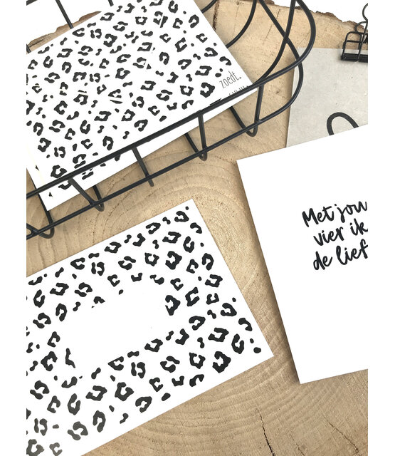 Envelop met panter patroon