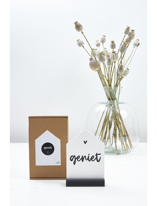 Geniet, cadeautje: huisje met tekst Geniet