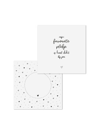 Wenskaart met tekst 'Mijn favoriete plekje is heel dicht bij jou' - met bedrukte envelop