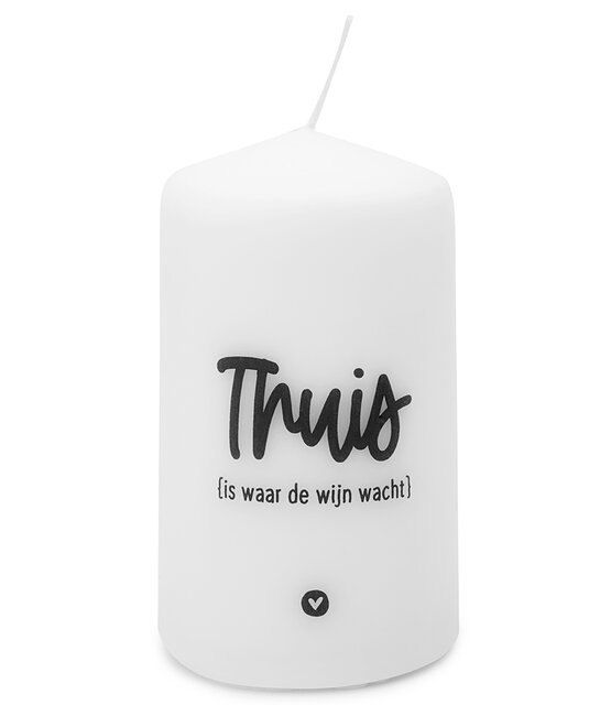 Kaars met tekst 'Thuis is waar de wijn wacht'