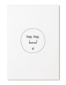 Kaart met tekst 'Hiep hiep hoera!'