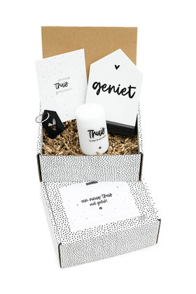Cadeaupakket 'Een nieuw thuis, veel geluk!'