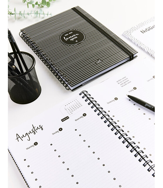 A4 Lerarenagenda 2025-2026 – stijlvolle en praktische docentenagenda