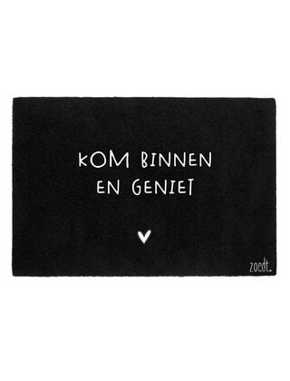 Deurmat zwart 40x60 cm – met tekst 'Kom binnen en geniet' | Zoedt