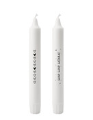 Set van 2 dinerkaarsen met tekst -  'Hiep hiep hoera'