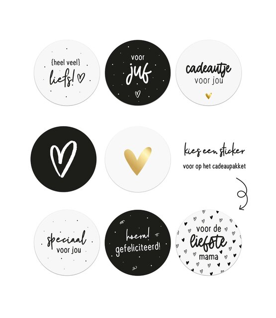 Set van 2 dinerkaarsen met tekst -  'Hiep hiep hoera'