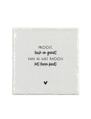 Aardewerk tegeltje met tekst ‘Proost, lach en geniet’ – 13x13 cm