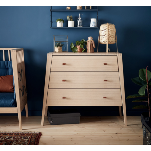 Leander Linea dresser oak