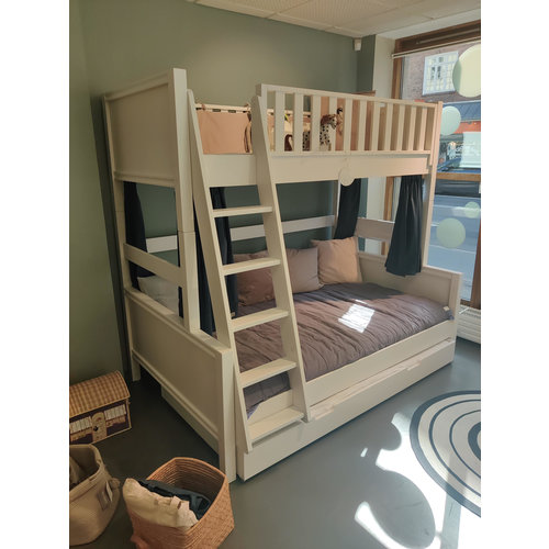 Sanders Fanny bunk bed 90/120 x 200 cm with large underbed