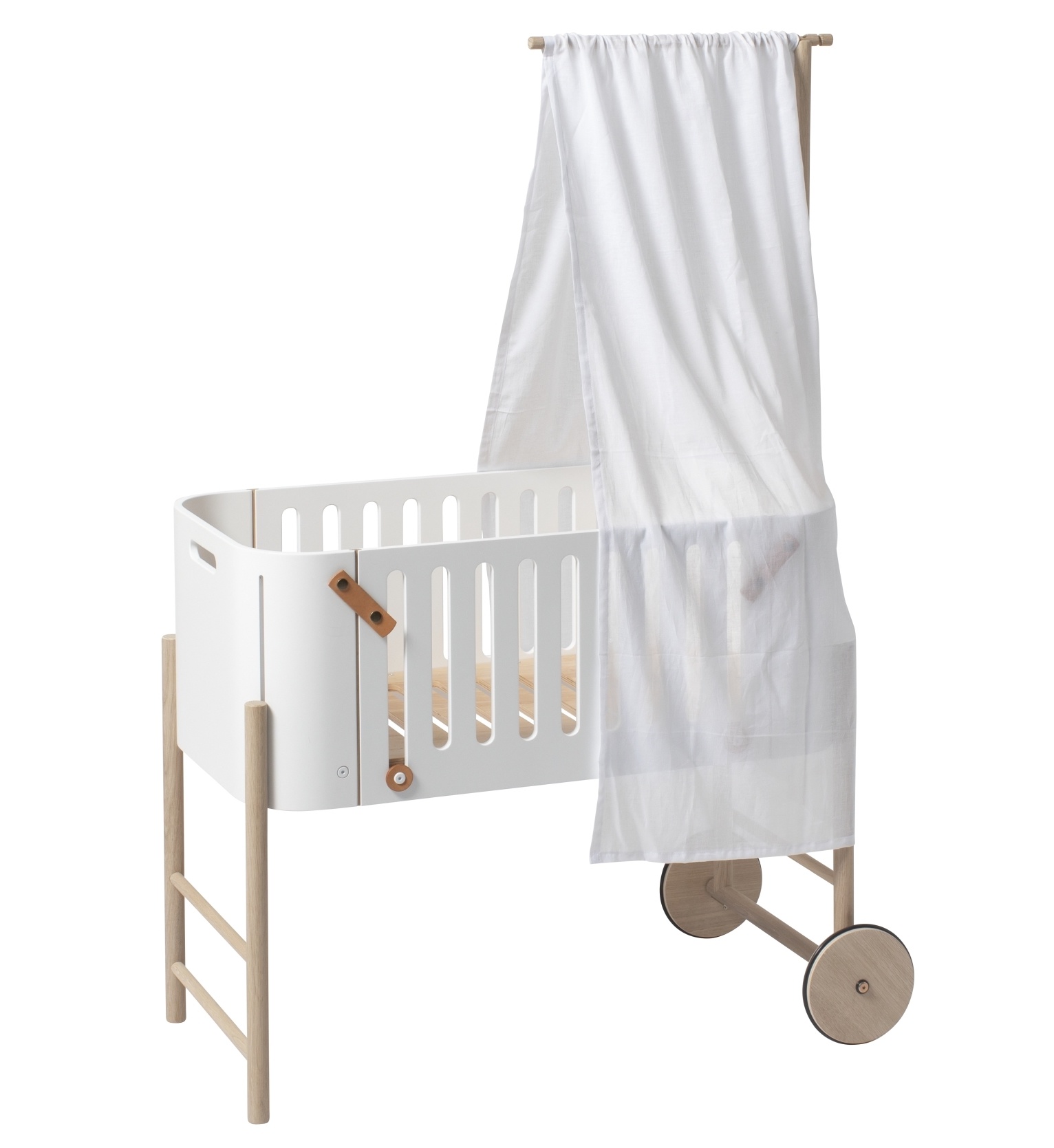 Oliver Furniture Wood co-sleeper and bassinet with conversion to bench ...