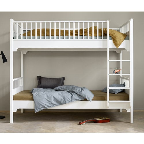 Oliver Furniture Seaside Classic Bunk Bed with Straight Ladder