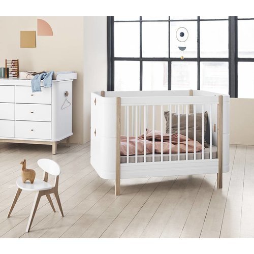Oliver Furniture Wood Mini+ baby crib, white-oak
