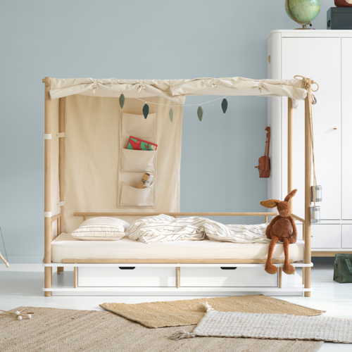 Oliver Furniture Camp Canopy bed oak