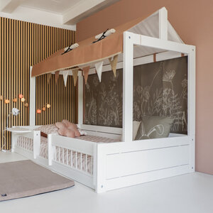 LIFETIME KIDSROOMS Montessori house bed 120 x 200 with roof LIFETIME KIDSROOMS Montessori house bed 120 x 200 with roof