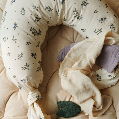 DEAR APRIL Nursing pillow Blueberries with long tie