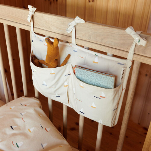 DEAR APRIL Bed Pocket Pond Boats