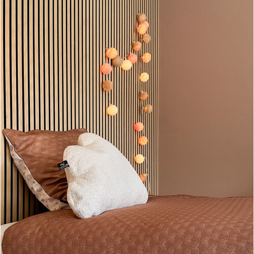 LIFETIME KIDSROOMS Lichterkette mit Baumwollkugeln Crisp Peach