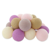 Lichterkette mit Baumwollkugeln Pink Lily