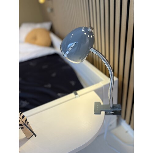 LIFETIME KIDSROOMS Klemmlampe Blue Shade mit Chrom Kante