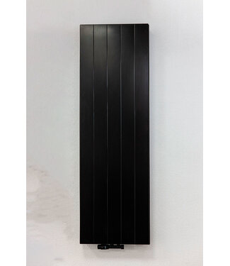 ECA 200x60 cm Type 22 - 3252 watts - ECA Radiateur vertical à façade rainurée - Noir mat (Ral 9005)