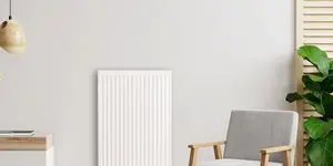 Kleine radiator in de slaapkamer: ruimtebesparend en effectief?