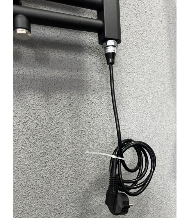  80x50 cm - Oppio E-Basis Mat Zwart (Ral 9005) elektrische Handdoekradiator 464 Watt