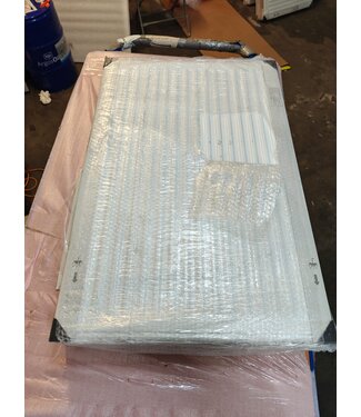 Oppio Sortie #162 - 90x60 cm Type 22 - 1760 watts - Radiateur Oppio Panel Compact 6 nervures - Blanc (Ral 9016)