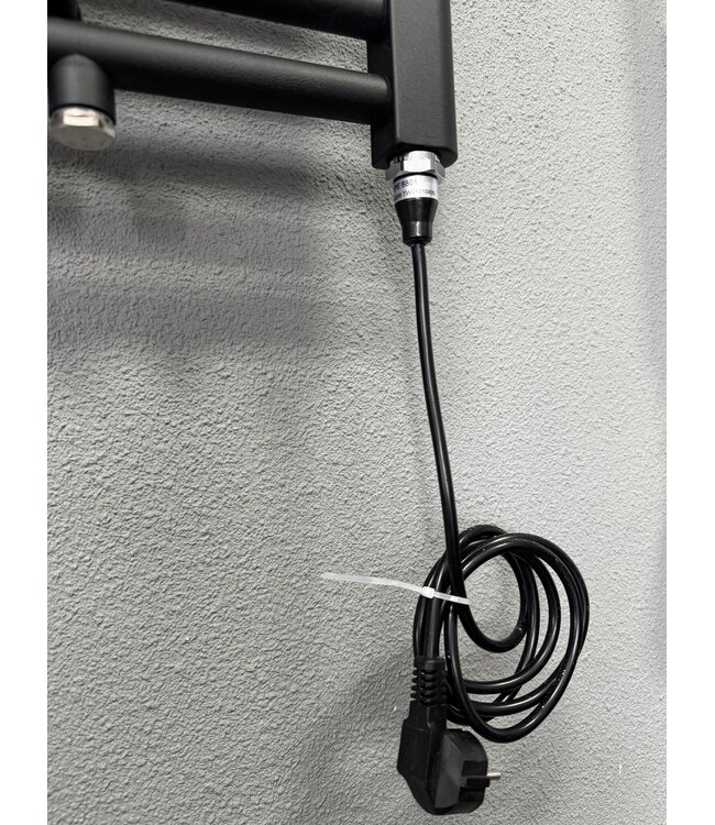  180x50 cm - Radiateur sèche-serviettes électrique Oppio E-Basic Noir Mat (Ral 9005) 906 Watt