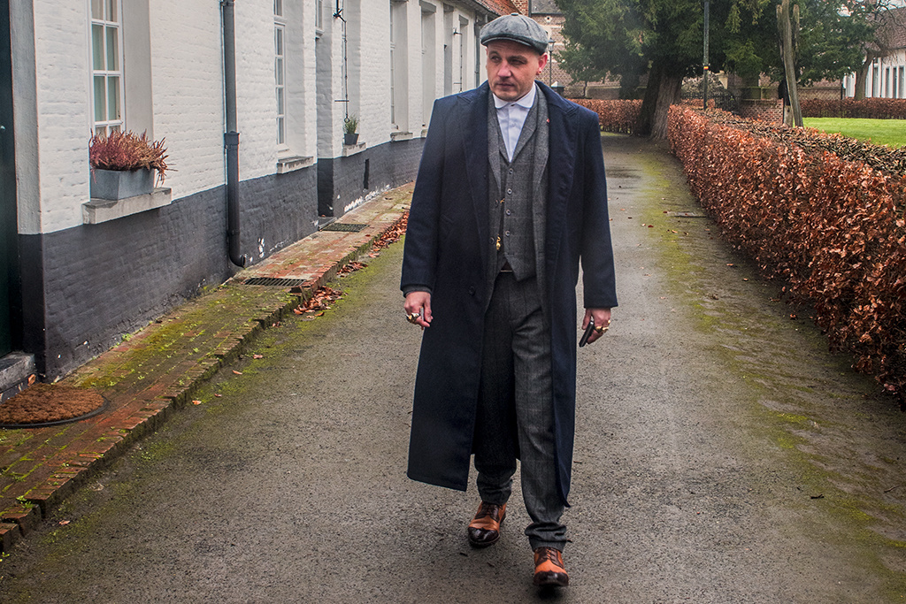 Urban Bozz 1920 English Long Overcoat  Navy