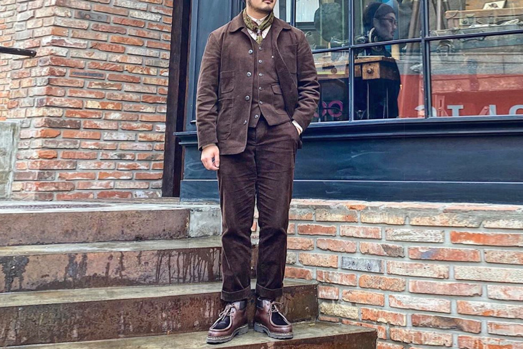 The Boogie Holiday & Co. 1928  Manchester Corduroy Brown suit