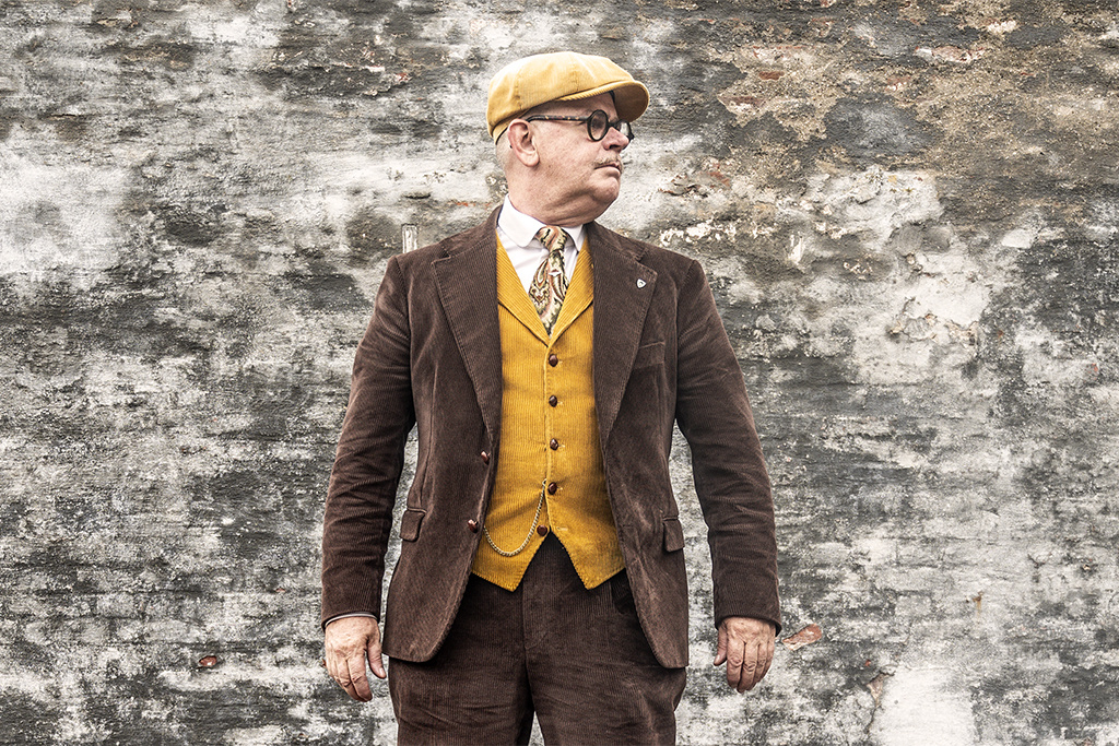 Urban Bozz Golden Brown | Corduroy suit