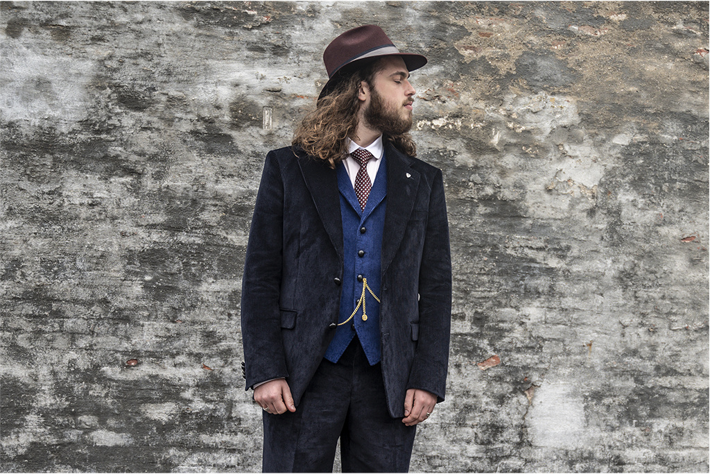 Urban Bozz Happy Blue | Corduroy suit