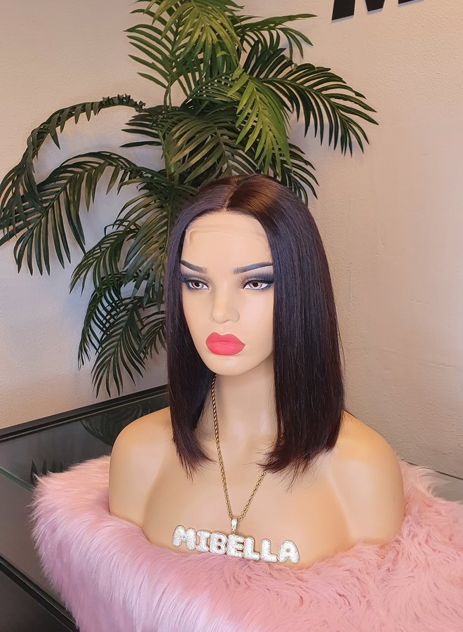 Auburn Temptress - Closure Wig Natural Straight 12" - Remy Hair