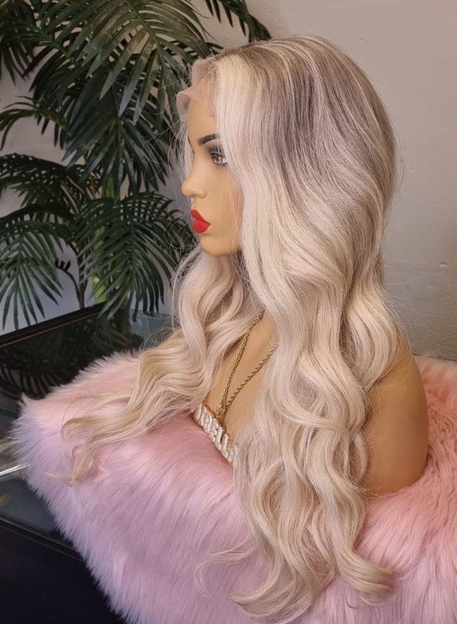 Creamsicle - Closure Wig Body Wave 22" - Colored Raw Indian Hair - Ombre Blonde