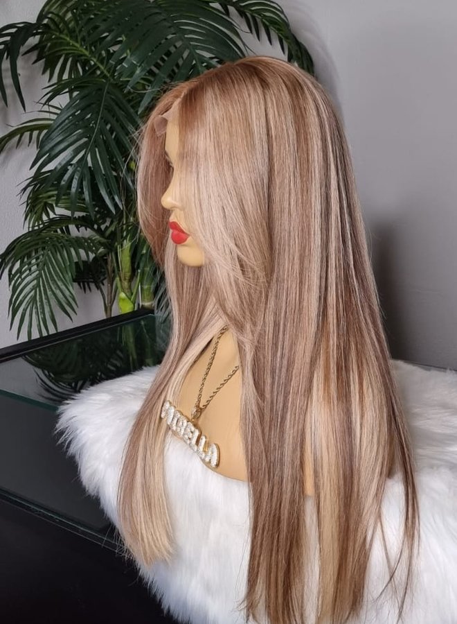 Caramel Macchiato - Closure Wig Natural Straight 22" - Colored Raw Indian Hair