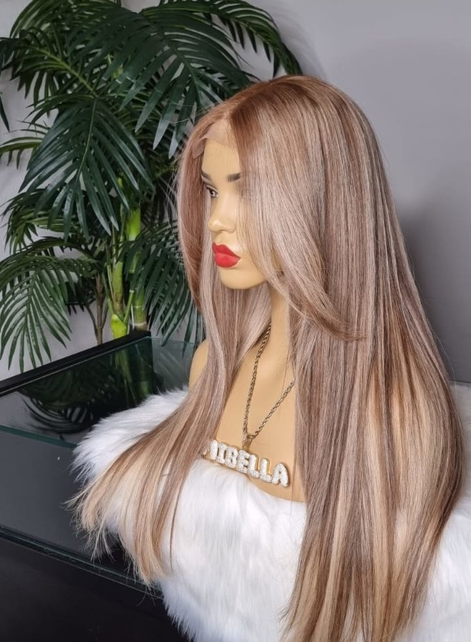 Caramel Macchiato - Closure Wig Natural Straight 22" - Colored Raw Indian Hair