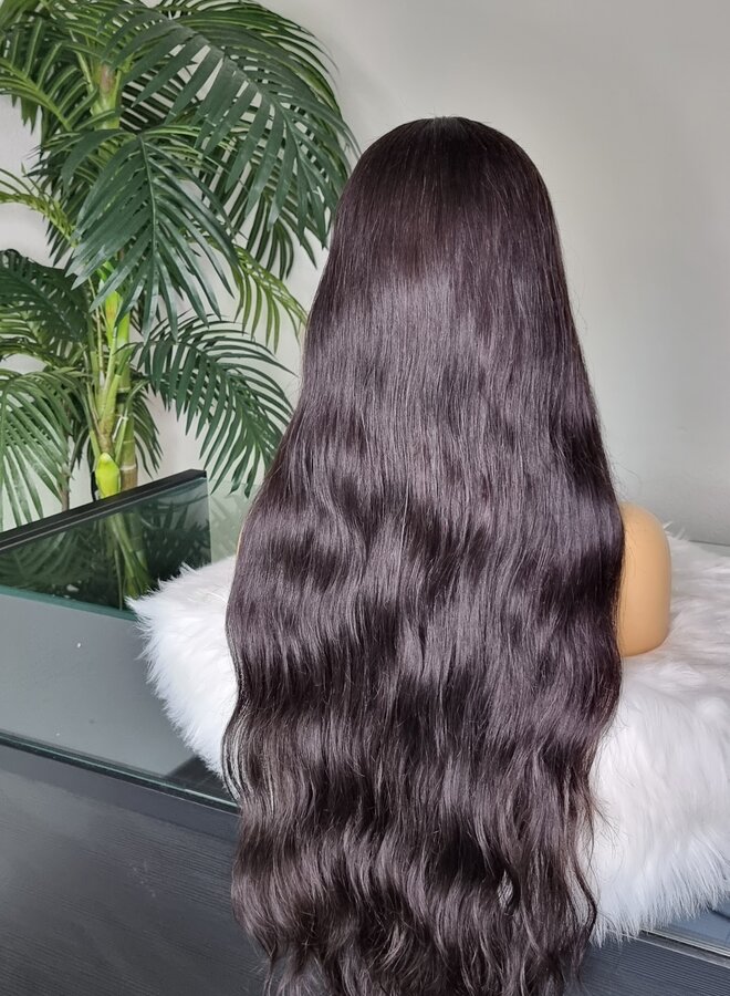 Bella Brillante - 5x5 Closure Wig Natural Wavy 28" - Remy Vietnamese Hair