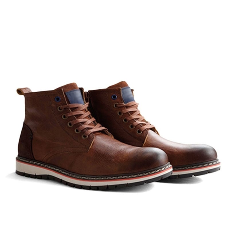 Travelin Myken - Halfhoge leren veterschoen - Cognac - Maat 40