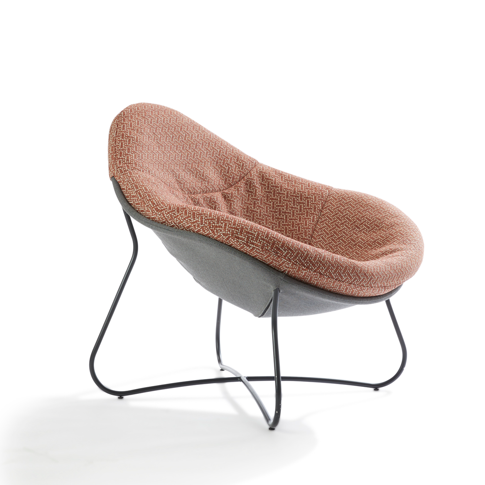 LABEL | Vandenberg Hidde Outdoor in fabric Paringa Rust