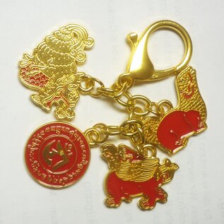 tiger-taming amulet 4x2 (12)cm