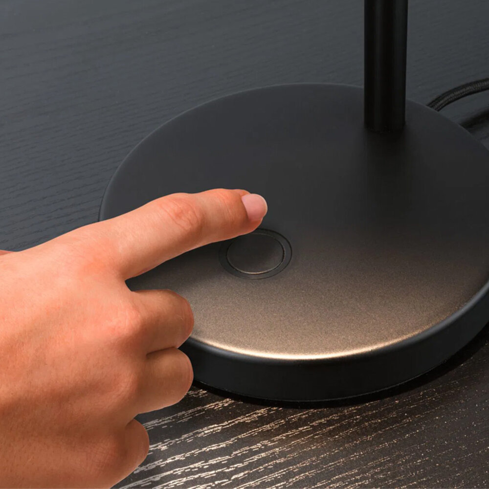 LED Tafelspot met 3-staps dimmer LED Tafelspot met 3-staps dimmer