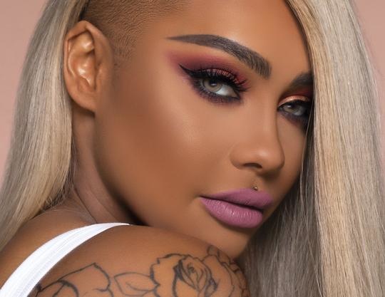 hank and henry lipstick