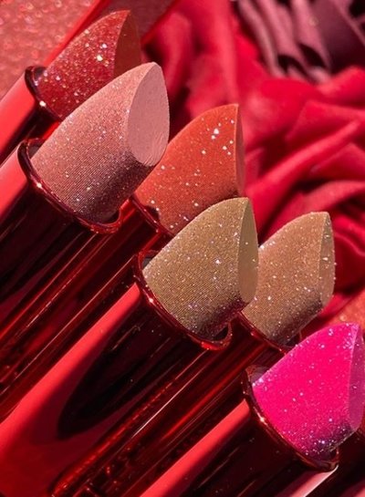 hank and henry sext lipstick