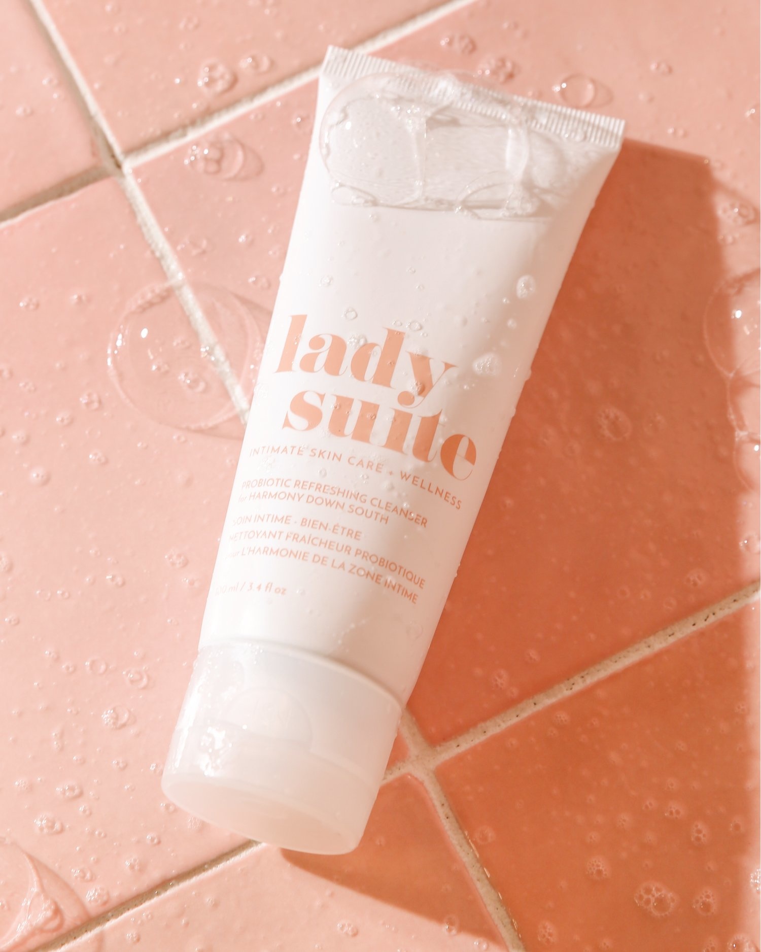 lady suite cleanser