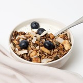 - Keto Granola No Nuts No Glory (300 gr)