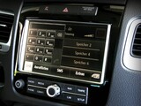 FISCON Bluetooth carkit - VW RNS 850 - VW Touareg 7P - "Bluetooth Only"